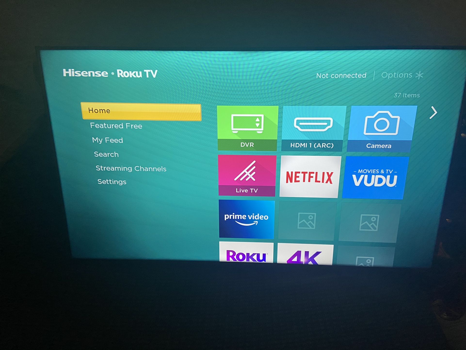 HISENSE 50 LCD LED ROKU SMART TV 50R6E3