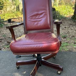 Gentleman’s Bankers Chair- Leather