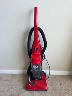 Dirt Devil Breeze Upright Corded Bagless Vacuum  Red/Black