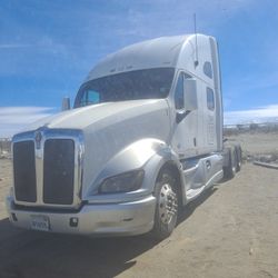 Kenworth T700