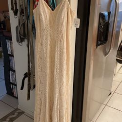 David’s Bridal Wedding Dress 