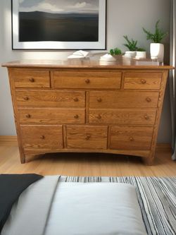 NICE WOOD DRESSER