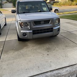 2004 Honda element