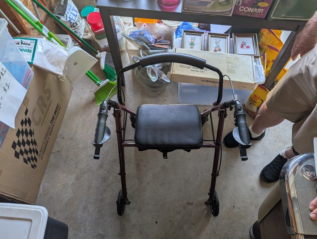 Walker  Rollator