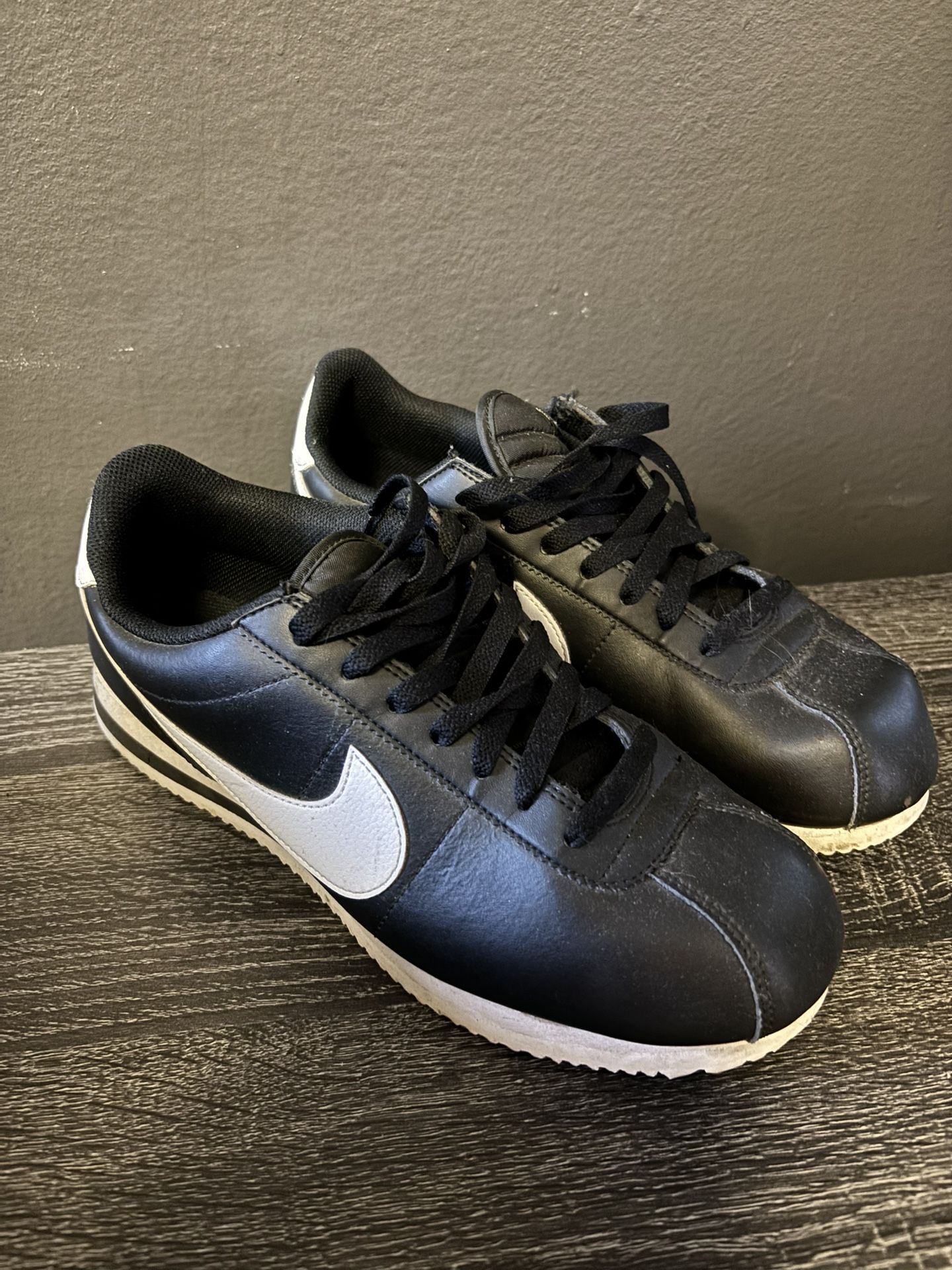 Black Nike Cortez Shoes