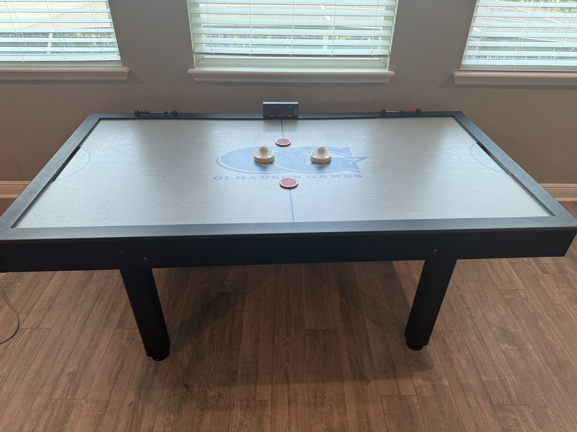 High-End Olhausen Air Hockey Table – $900 OBO – Dr. Phillips