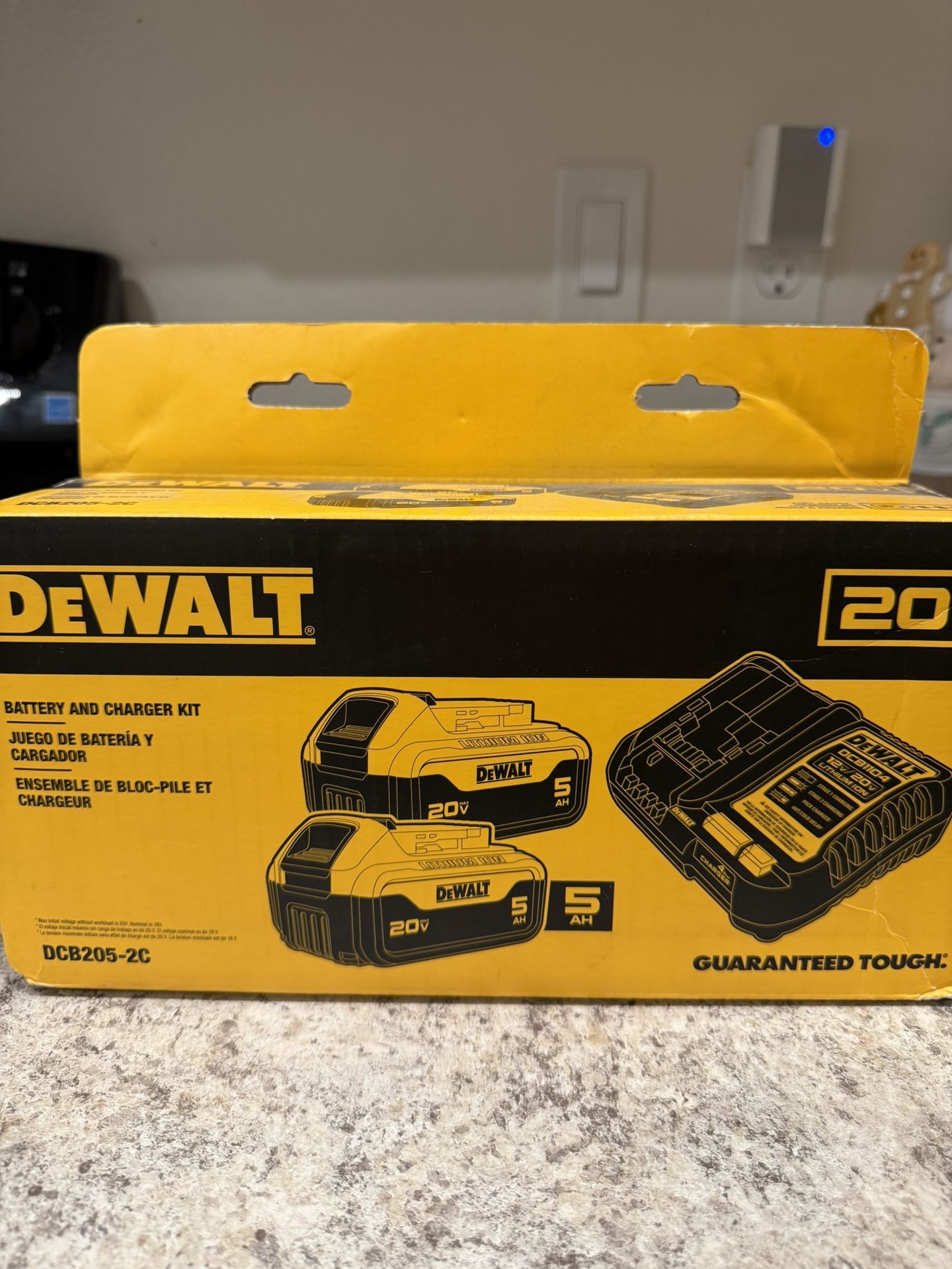 Dewalt Charger Battery Kit & Impact Wrench 
