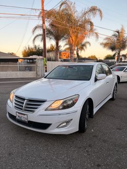 2014 Hyundai Genesis R-Spec
