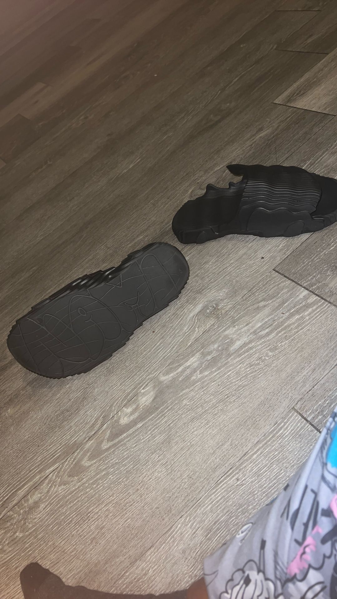 Black Nami Slides