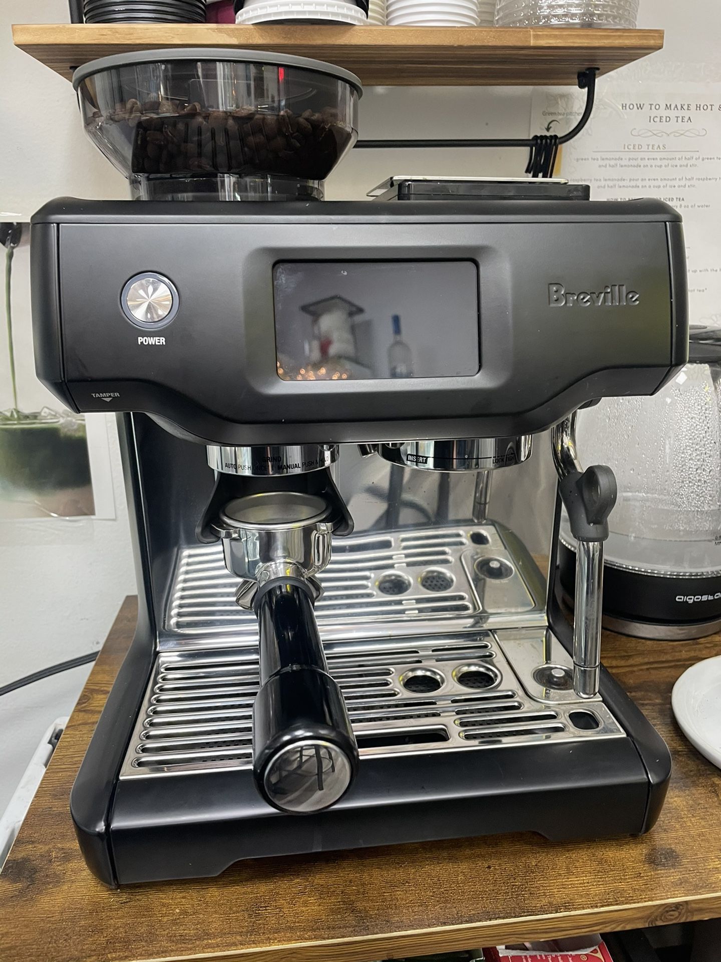 Brand New Coffee Machine Used Very Little 