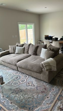 Deep seat couch