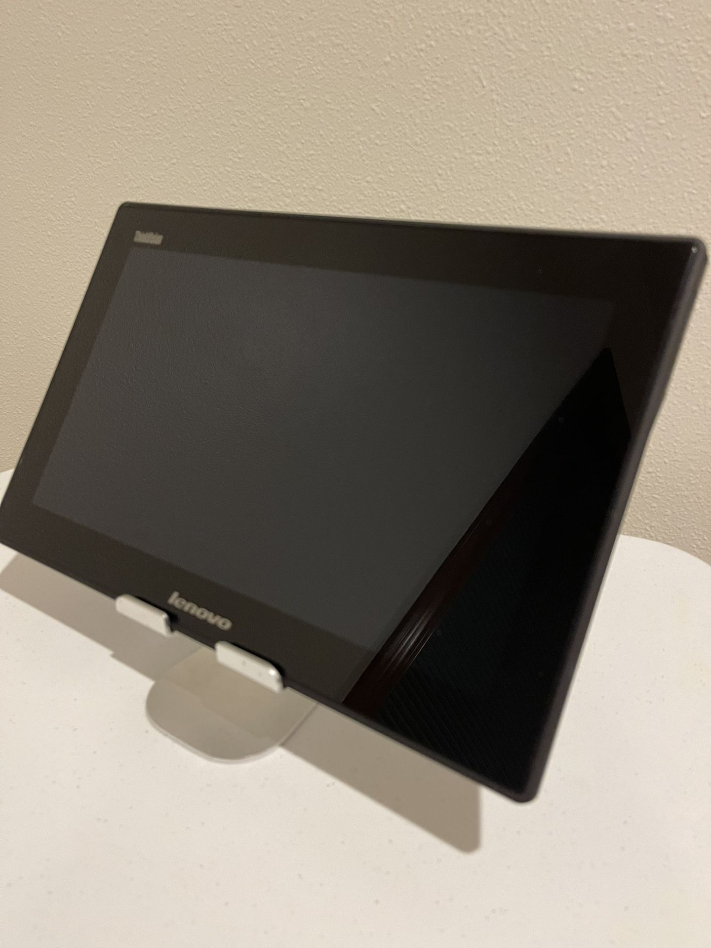 Lenovo 13.3 Inch Monitor (Think Vision LT1423-PWC)