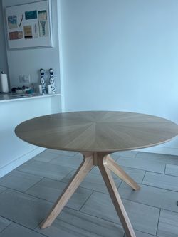 Round Wood Dining Table by Modway