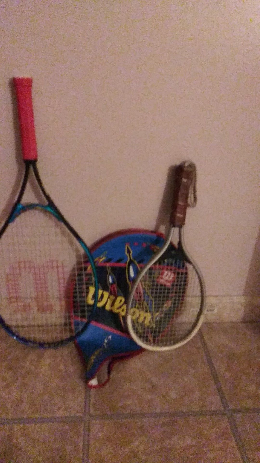 Tennis Racket 1 Wilson with cover