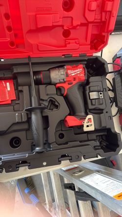 Brand New Milwaukee Drill M18