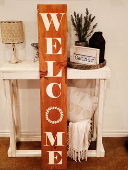 Welcome front door sign