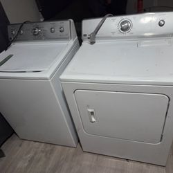 Maytag Ecoconserve Washer & Dryer