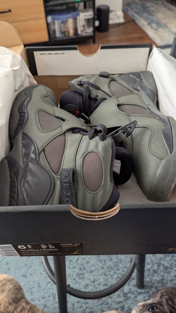 Jordan Retro 8 Sequoia Size 6.5
