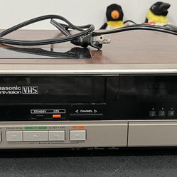 Panasonic VHS VCR Video Cassette Recorder PV-1334R Omnivision Not Working Tape