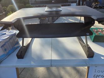 Desktop Riser