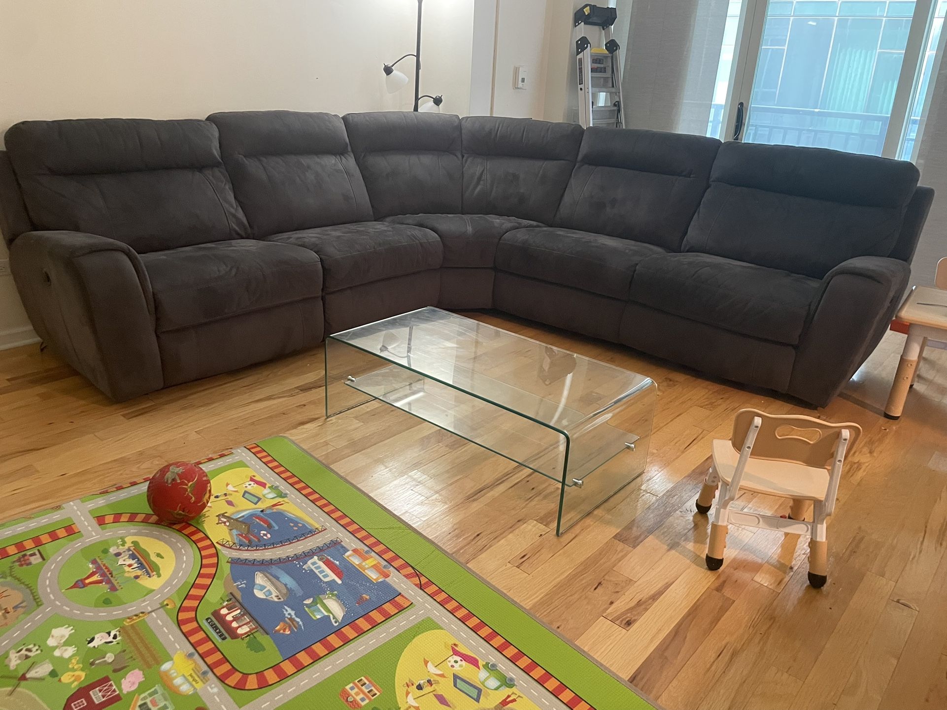 Sofa L Shaped With 2 Reclining Chairs