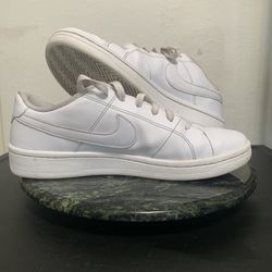NIKE COURT LOW WOMENS SIZE 10 SHOES 