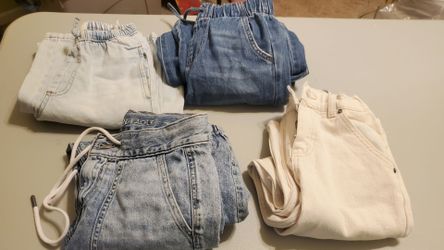 3 pairs of kids Zara pants and 1 american eagle