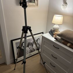 Bogen Manfrotto tripod #3262