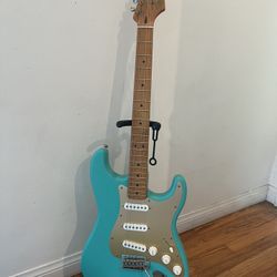 Squier Stratocaster 40th anniversary Upgraded With fender Custom Shop ‘54 Pick Ups