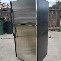 Stainless Steel Kenmore CLEAN