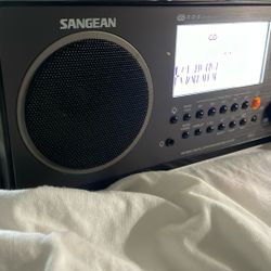Sangean Radio Like New 