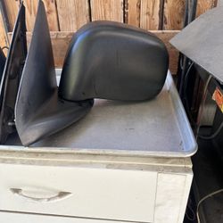 2002-2008 Dodge Ram Oem Mirrors 
