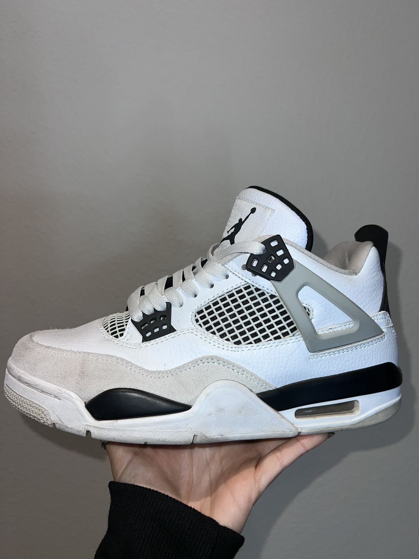 Air Jordan 4 Retro ‘Military Black