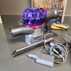 Dyson Car & Boat Hanheld Vacuum 