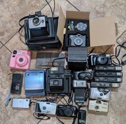 Huge lot of untested cameraa