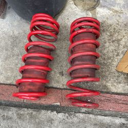 Rear Springs Coils For H2 Hummer 2003-2008