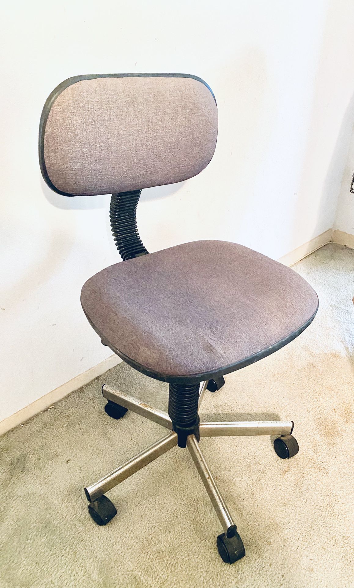 Small Desk Chair