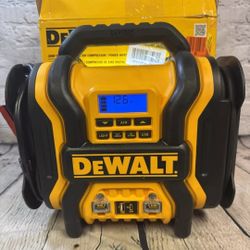 DeWalt Portable Power 2000 Peak Amp Jump Starter W/Air Compressor DXAEPS14