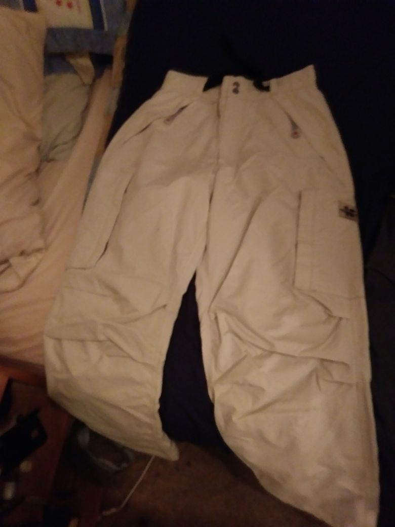 Small convert snowpants