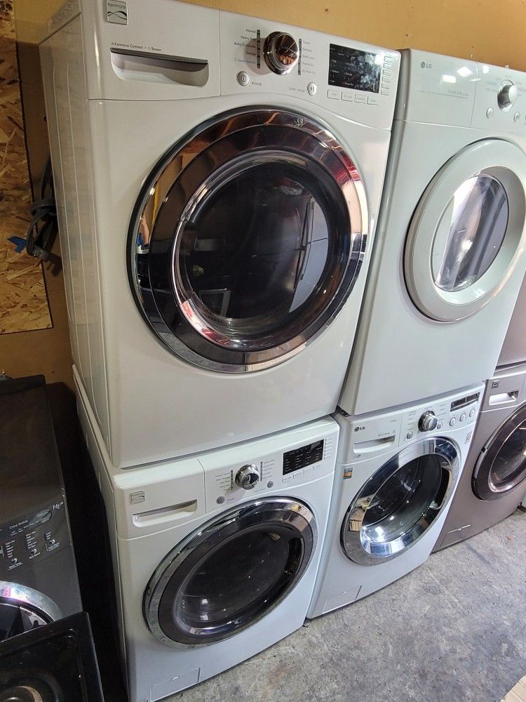 Kenmore Front Loading Washer And Stackable Electric 220volt Dryer 