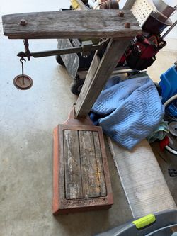 Antique scale