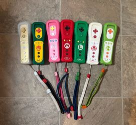 Nintendo Wii controllers