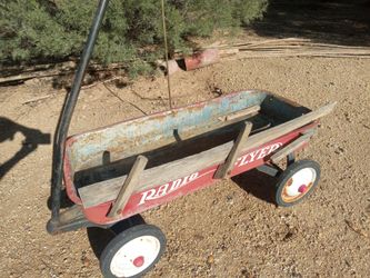 Vintage Radio Flyer Red Wagon