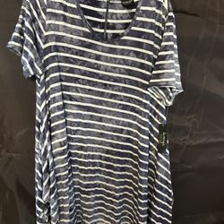 La Vanya Women’s Striped V- Neck Blouse