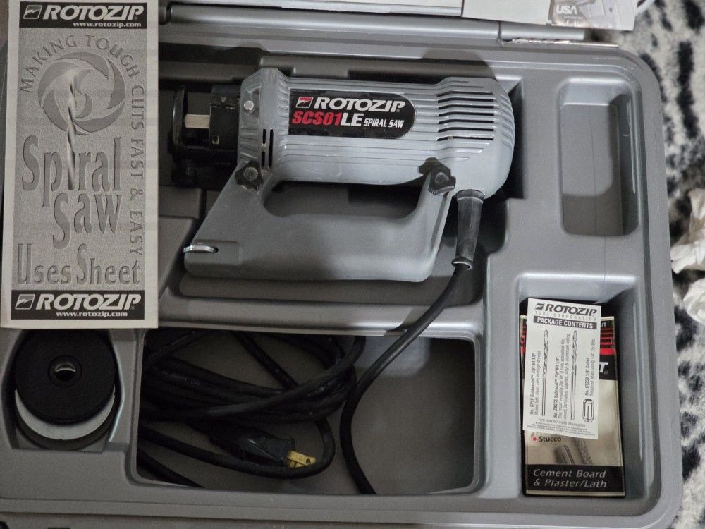 RotoZip Spiral Saw SCS01LE – Excellent Shape + Circle Cutter, Case & Manuals – $65 Firm