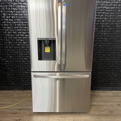 LG Refrigerator w/Warranty! R1685A