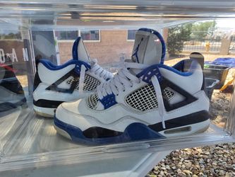 Jordan 4 motor sport