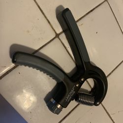 Hand Strengthener 