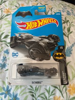 Batmobile Hot Wheels Batman vs Superman