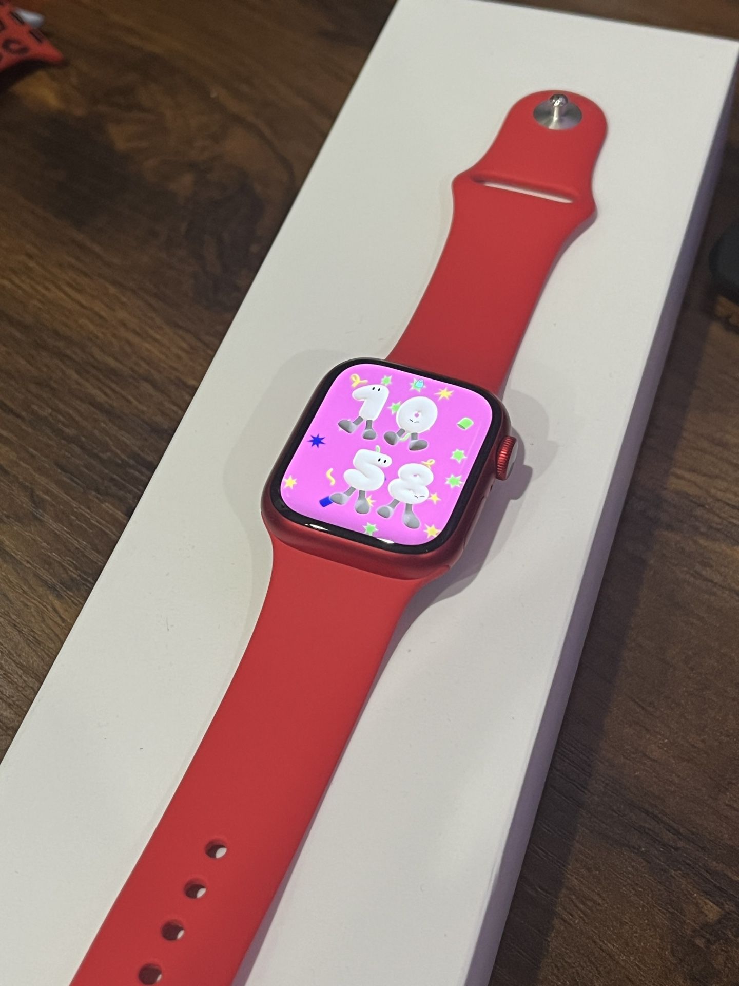 Apple Watch Series 8 (GPS) 41mm (PRODUCT) RED